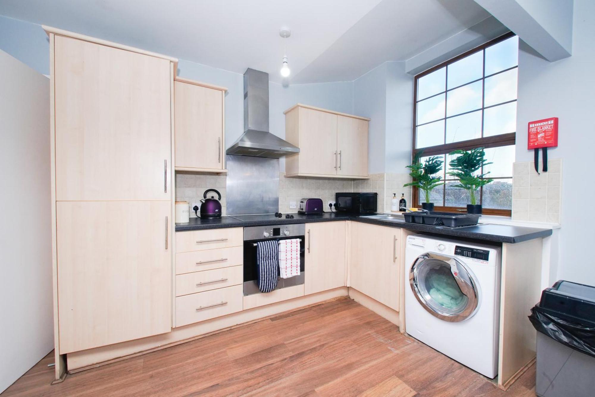 3 Bed Apartment, Centre Of Appartement Rochdale